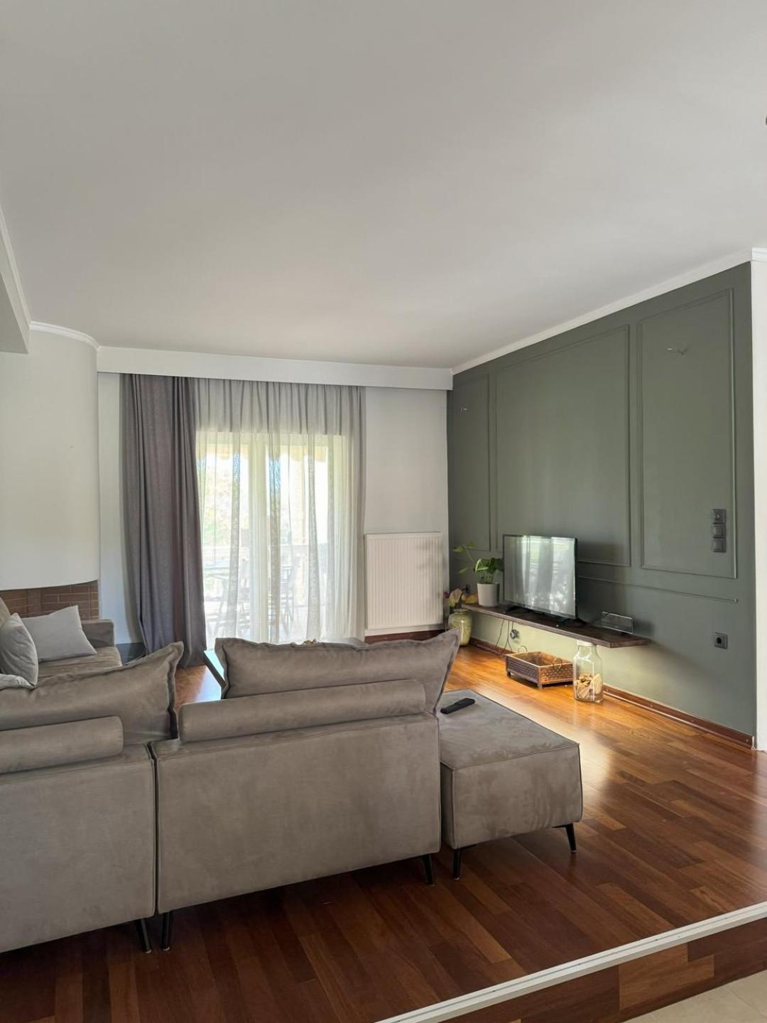 Araucaria Home Lixouri Luaran gambar